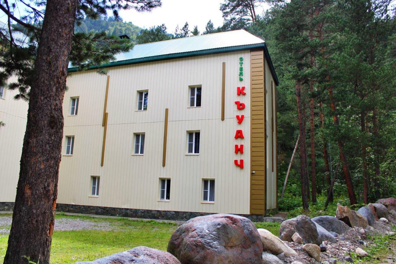 Hotel Kuanch Terskol Exteriör bild